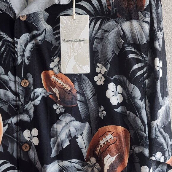 NWT Tommy Bahama Mens Short Sleeve Button Up Shirt USC Trojans Football Size XL - Picture 11 of 12